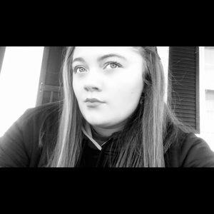 Meet your Posher, Brianna